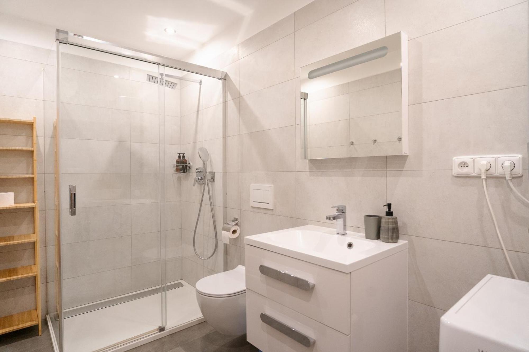 The Dante Villa Apartments Prague Luaran gambar